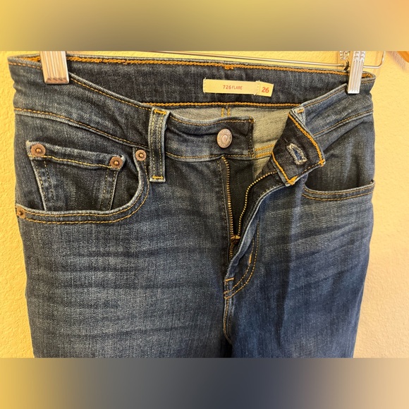 Levi's® 726 High-Rise Flare Women’s Jeans Size 26 - Picture 2 of 6
